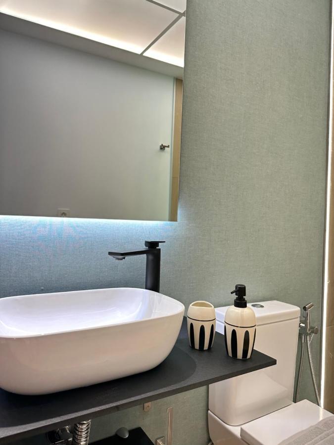 Suites 18 - Hostatel Granada Ngoại thất bức ảnh